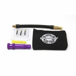 Kit De Réparation Tubeless Dynaplug Air VTT -vélo Soldes dynaplug air mtb tubeless repair and inflation kit baroudeur cycles revendeur lyon violet