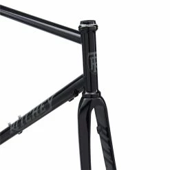 Kit Cadre Route Ritchey Road Logic Disc Noir / Logo Gris 12 Kit Cadre Route Ritchey Road Logic Disc Noir / Logo Gris -vélo Soldes kit cadre ritchey road logic route acier fourche carbone ultra baroudeur cycles lyon revendeur noir headset