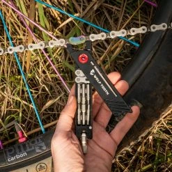Wolf-tooth Multitool Wolf Tooth 8-Bit Pack Pliers Ultra-light -vélo Soldes multitool wolf tooth 8 bit pack pliers ultra light baroudeur cycles lyon 4