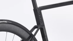 Vélo Sunn GP Finest -vélo Soldes sunn gp finest velo route road bike carbon aero di2 baroudeur cycles lyon backside zoom