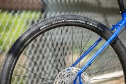 Vélo Surly Bridge Club 700C 2021 25 Vélo Surly Bridge Club 700C 2021 -vélo Soldes surly bridge club 700c gravel bike touring acier baroudeur cycles lyon rear wheel